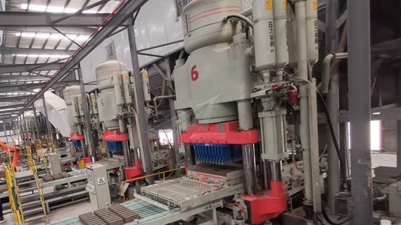 สายการผลิตอิฐอบไอน้ำในมณฑลเหอหนาน